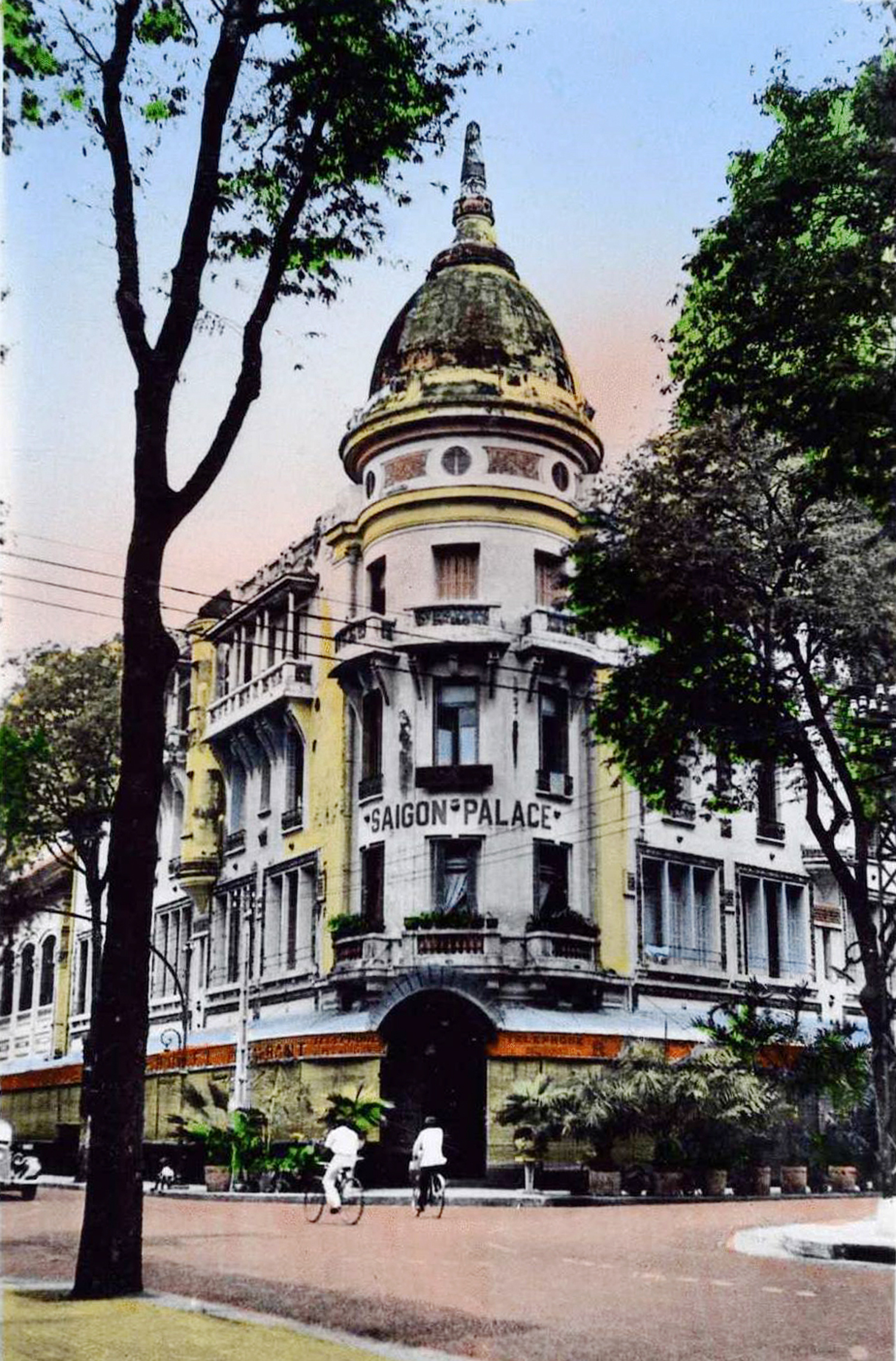 Old Saigon Building of the Week: Hotel Majestic Saigon - Saigoneer